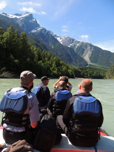 eco rafting bella coola river tours kynoch adventure tours 